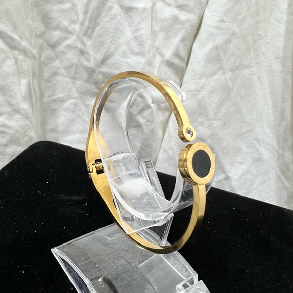 Fashion Jewelry Ladys Roman Bangle Bracelet 7 1/2” Inches With Single Stone. - Picture 10 of 10